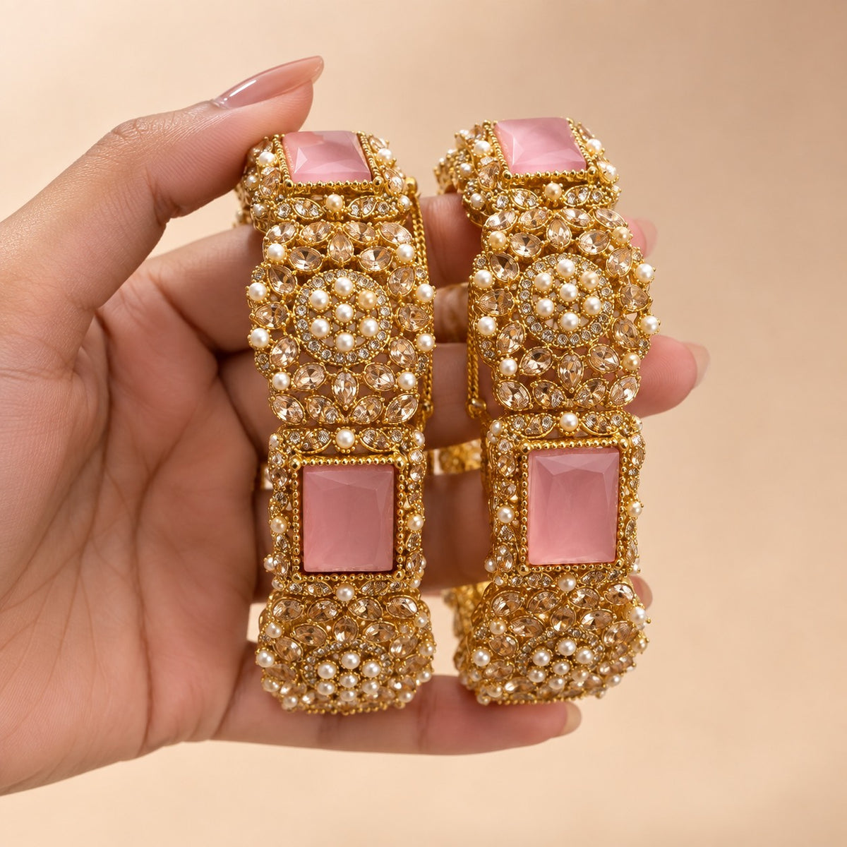 Zeenat Openable Bangle