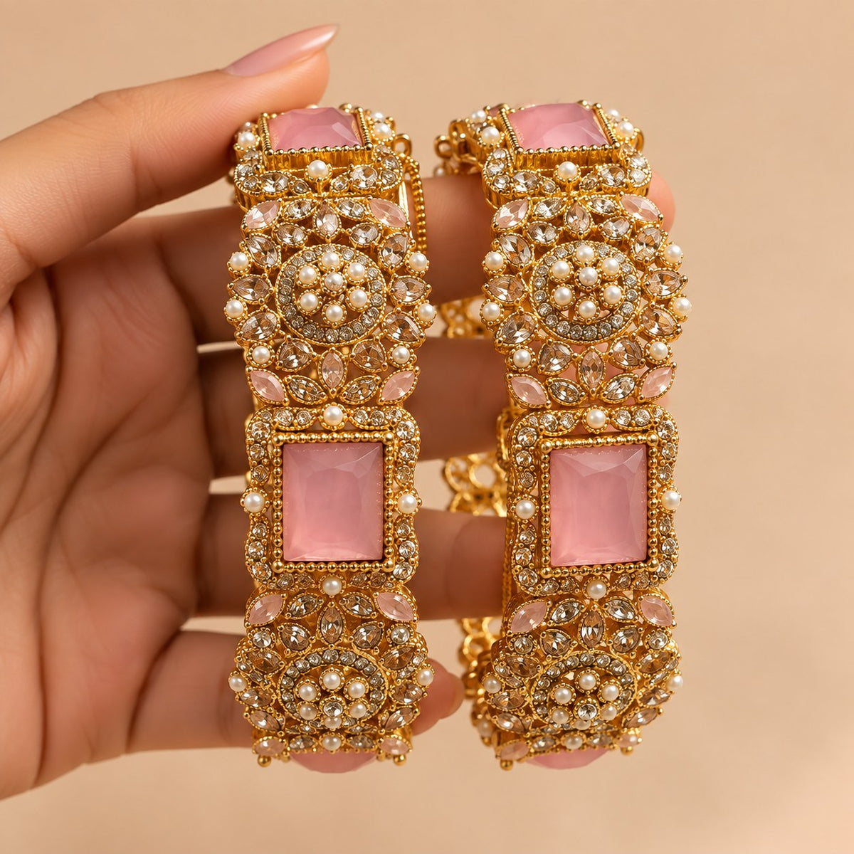 Zeenat Openable Bangle