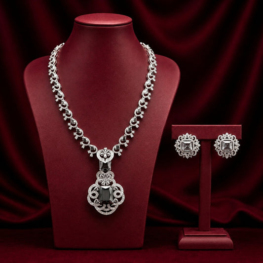 Noir Diamond Grace Necklace Set