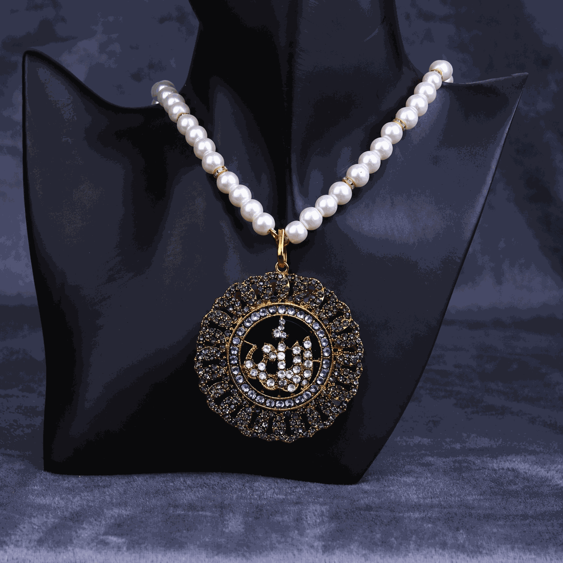 Calligraphy Pendant  075
