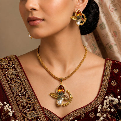 Mahraani Leaf Necklace Set