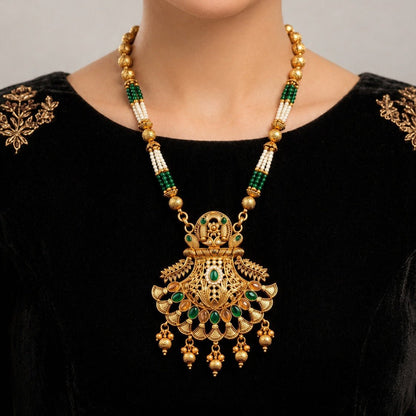 Mughal Grace Necklace Set