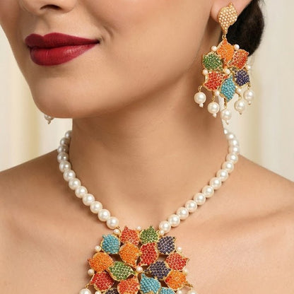 Satrangi Pendant With Earrings 02