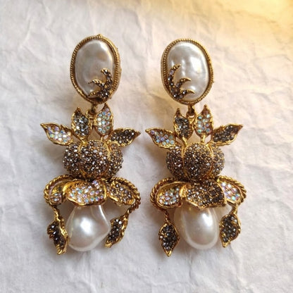 The Imperial Gilded Lotus Drops