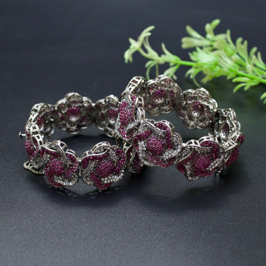 Shinning Elegant Bangles Silver