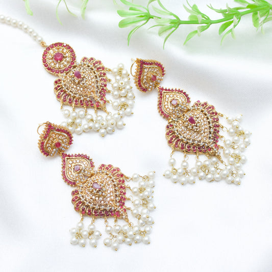 Lavish Earring & Teeka