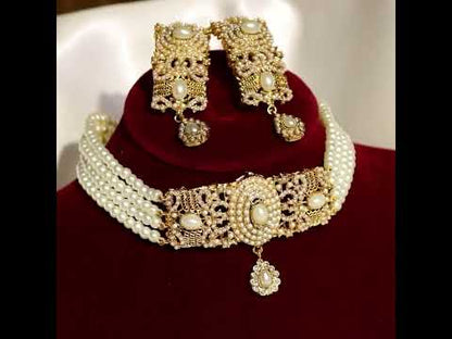 Choker Pearl Set